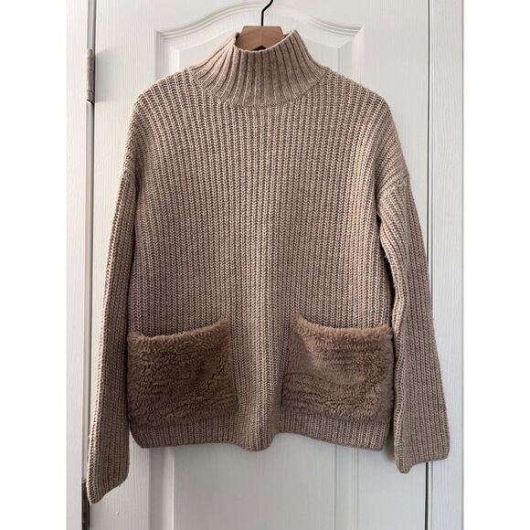 Christian Siriano Women's Mock Neck Sweater Tan Beige Front Pockets Size XS - Picture 1 of 9